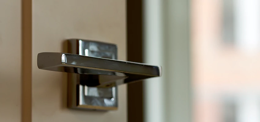 Door Lever Knob Repair in Santa Barbara, California