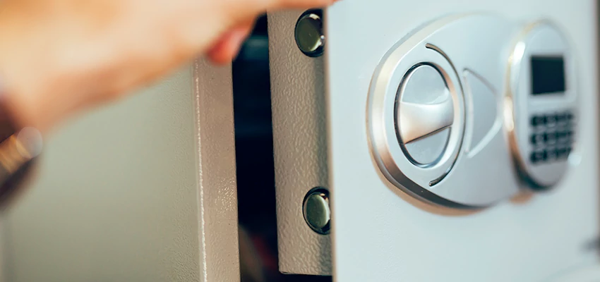 Fingerprint Safe Openers in Santa Barbara, CA